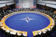 Ukrajina: Pochybnosti o integraci do NATO a nové orientace Ukrajina: Pochybnosti o integraci do NATO a nové orientace
