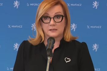 Vláda reguluje paliva. Část účtu zaplatí stát, část rafinerie