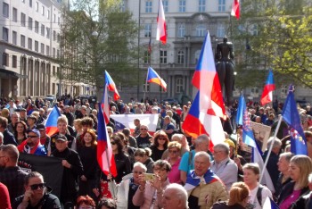 Květnový sjezd sudetů v Brně odmítají!